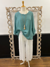 Load image into Gallery viewer, The Eva Top // Linen