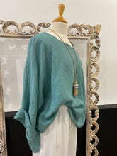 Load image into Gallery viewer, The Eva Top // Linen