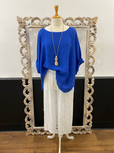 Load image into Gallery viewer, The Eva Top // Linen