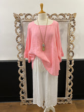 Load image into Gallery viewer, The Eva Top // Linen