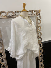 Load image into Gallery viewer, The Marlee Top // Linen