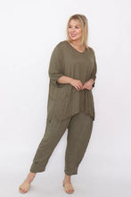 Load image into Gallery viewer, Adele Top Khaki // CV7986