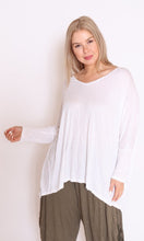 Load image into Gallery viewer, Bella Top // CV7627