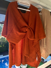 Load image into Gallery viewer, Raya Knit // Rust
