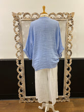 Load image into Gallery viewer, The Marlee Top // Linen
