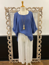 Load image into Gallery viewer, The Eva Top // Linen
