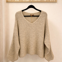 Load image into Gallery viewer, Rowie Knit Jumper// Beige
