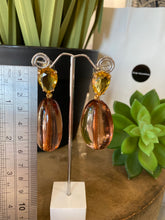 Load image into Gallery viewer, Miranda //  Earring
