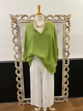 Load image into Gallery viewer, The Marlee Top // Linen
