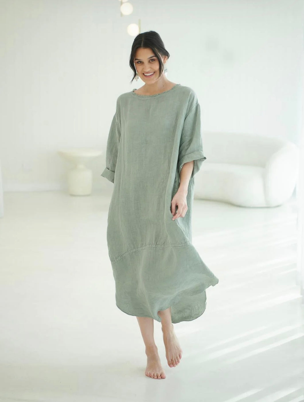 The Malle Linen Dress // Pistachio