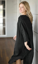 Load image into Gallery viewer, The Malle Linen Dress // Black
